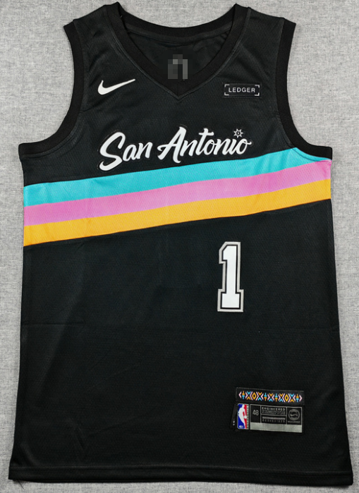 Victor Wembanyama,, San Antonio Spurs 2025/26 - City
